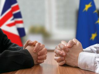 It’s clear, the EU elite, still flabbergasted by the decision of the Brits to leave the EU, is in trouble. After the UK has left, there will be a big hole in the EU budget. The remaining net-contributors, most importantly Germany and The Netherlands, don’t want to fill the gap; the net-receivers with Poland by far on top of the list, insist that they want to continue with unchanged financial EU support. Trouble lies ahead. In this context, it was not very smart of President Macron of France, also a net-receiver, to set Eastern-European EU memberstates, also notorious net-receivers, against him.