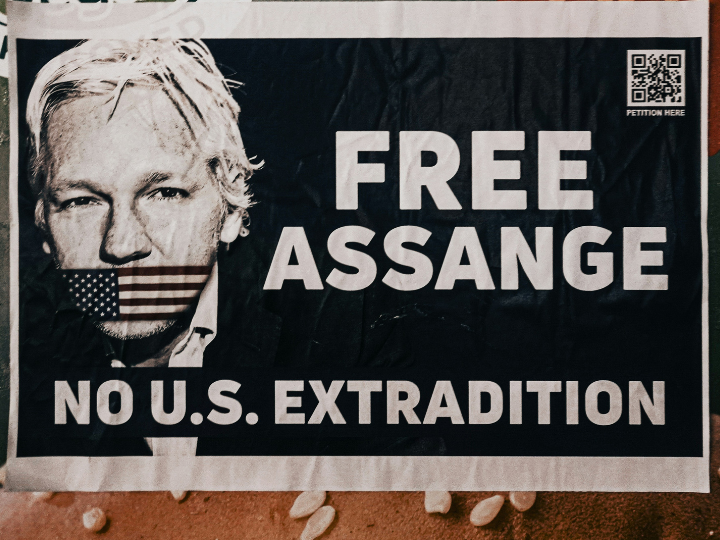 Looking at the fervent and pitiless way of handling his case, concerns about Assange’s ability to express his views freely and possible sentenced to death in the US are absolutely serious.