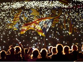 Public grandstanding and high-profile interventions and declarations are not the only tools at the EU’s disposal. Policymakers, including MEPs should be seeking ways to engage in creative third-party mediation, which could include turning to trusted non-politicians, including non-Europeans, who can persuade Madrid and Barcelona to abandon confrontation in favour of dialogue and negotiation.