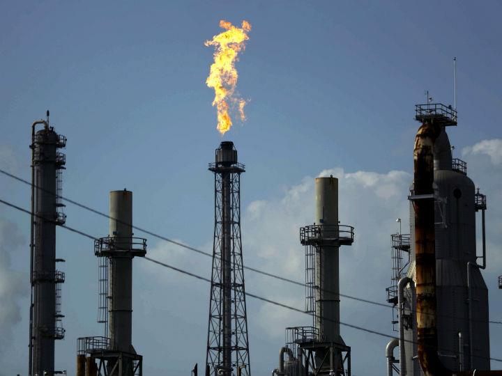 "On top of the massive disruptions to business, mobility and everyday life, there have been clear signs that the EU plans to make the economic recovery a green one – having dedicated an additional €225 billion (or 1.7% of GDP) to the energy transition."