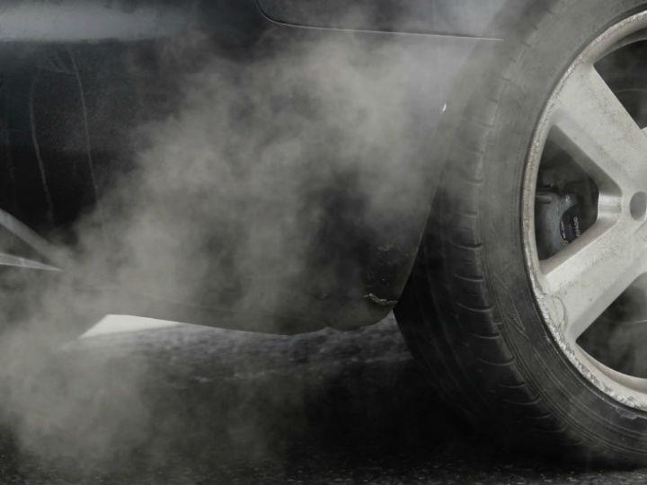 As transport makes up a quarter of EU carbon emissions, the European Commission estimates that a 90% decrease in that sector will be necessary to meet the 2050 target.