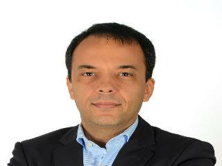 Cabral talks to Greek News Agenda*about the post memorandum era for Greece stressing that the Eurozone adjustment programs were quite destructive to debtor economies like Greece’s and Portugal’s, because their objective was to make sure that these countries could service their debts in the short and medium term, regardless of whether the debt was sustainable and or could ever be fully repaid. 