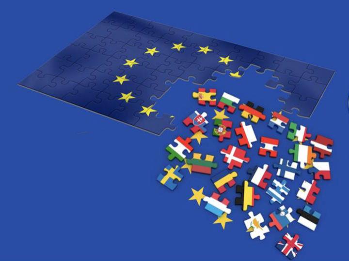 Power to the citizens: Nearly half (45%) of all citizens want a more direct say in the EU’s decisions – and what they want is an online voting and debating platform on EU-wide policies.