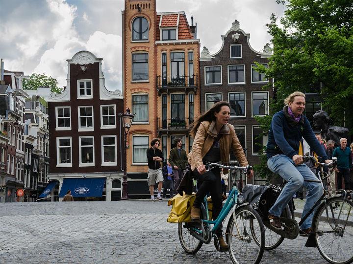 "In 2018, Amsterdam regulated its public space around the use of shared bikes. In 2019, we entered into the social charter with Uber and participated in the drafting of the Guidelines for Transforming City Mobility Systems."