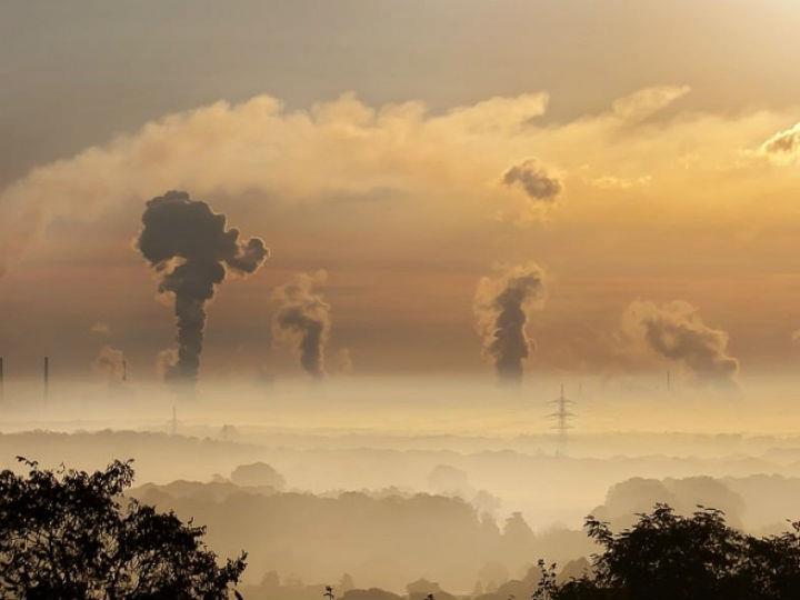 The new EEA analysis is based on the latest official air quality data from more than 4 000 monitoring stations across Europe in 2018.