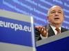 The Commission shares the ambitious budget-deficit reduction targets that the Greek government has set itself as well as the fiscal measures and structural reforms announced in the stability programme.