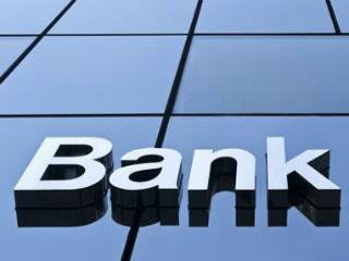 Slowly, in an atmosphere of growing international financial tensions, the shock has spread to other European markets, embroiling larger establishments such as Deutsche Bank, Commerzbank, Credit Suisse, Standard Chartered and Barclays.
