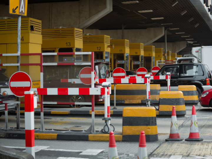 As part of its intention to reduce immigration to Sweden, the government, supported by the far-right Sweden Democrats (SD), stated that the country needed to invest more in information efforts abroad.