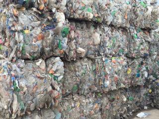 The group, which includes WRAP, the Industry Council for Packaging and the Environment (INCPEN) and Defra’s Advisory Committee on Packaging (ACP), published its list of agreed recommendations last week, including the call for an introduction of a universal list telling brands what is and what is not deemed recyclable. According to the group, this would allow packaging to be labelled “more clearly and consistently” for the benefit of consumers.