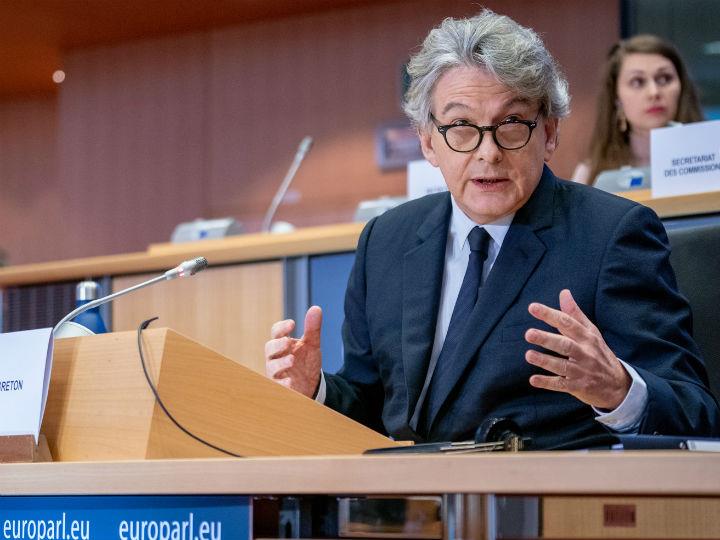 "As part of the Commission’s Digital Markets Act, planned for publication on December 9, the executive is set to unveil a list of ex-ante prohibited practices by digital gatekeepers, as well as a market investigation tool that could be used to examine how certain markets are prone to failure."
