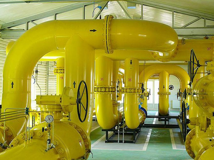 According to Global Witness, the failure of those projects is explained in large part because the TEN-E regulation gives a role for gas companies – represented by ENTSOG, the association of gas transmission system operators – to select the infrastructure projects shortlisted to receive EU public funding.