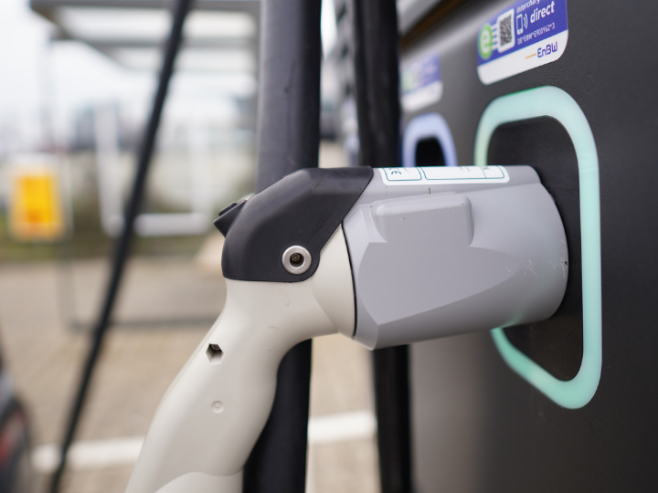Depending on the type of charging equipment you’re using, powering up your electric vehicle can take anywhere from half an hour to longer than overnight. 