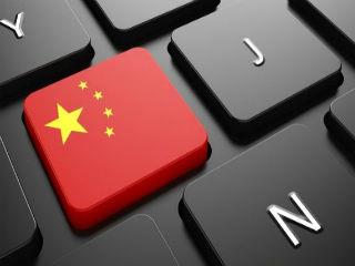 However, the growth of Huawei has a greater importance. It signifies a new generation of mobile phone producers. The year 2010 marked a first change when Apple, Samsung and LG took over from Sony, Ericsson, … the past glories of Motorola, BlackBerry and Nokia being long gone.