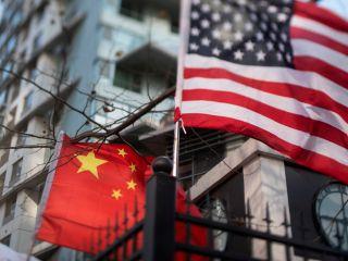 The announcement on April 2 of high import tariffs for almost all of the US’s trading partners sent shock wave through the stock markets. A week later, Trump announced that he was postponing the measures by 90 days, with exception of China, for which an import duty of 145 percent remained in force.
