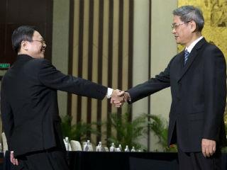 On February 11 Wang Yu-chi, Taiwan’s Mainland Affairs Council Minister, and his Chinese counterpart, Zhang Zhijun, head of Taiwan Affairs Office Minister, met each other in the Chinese city of Nanjing. A symbolic place, Nanjing was the capital of the Republic of China when the nationalist Kuomintang of Chiang Kai-shek was in power. He and his government fled from there to Taiwan 65 years ago.