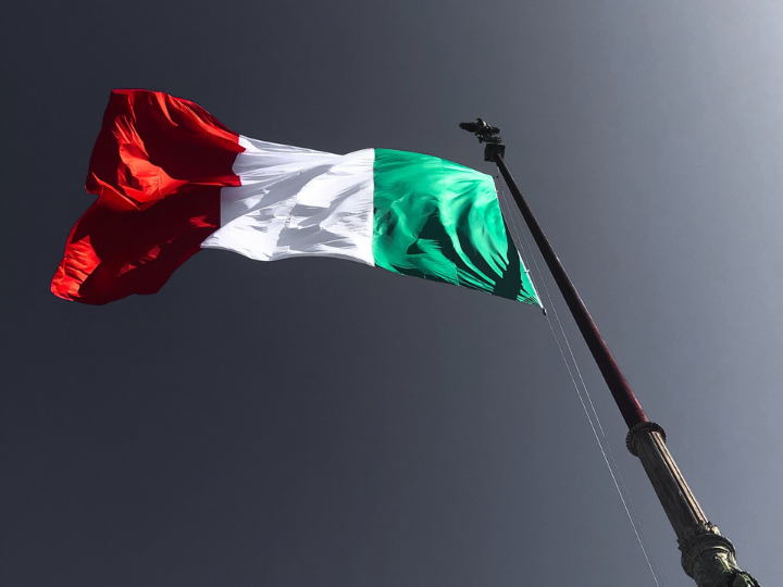 “The Italian government, together with the EU and G7, intends to continue to support Ukraine as this Parliament has told us to do,” Draghi reaffirmed.