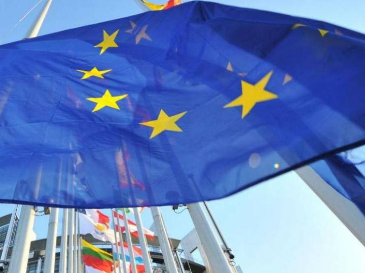 "In the midst of a crisis, the EU has overcome divisions and demonstrated a genuine solidarity with our friends and partners. I welcome the belated decision to open accession talks with Albania and North Macedonia, while regretting that we had to wait till now for this important step..."