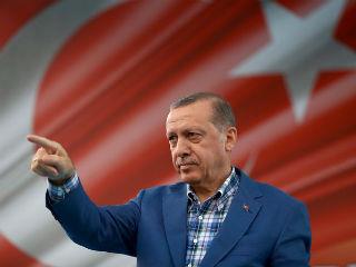 Turkey’s current diplomatic efforts are as much about weathering the March 2019 local elections as they are about playing a key role on the global stage. But gaining international economic and military standing also requires consistency.