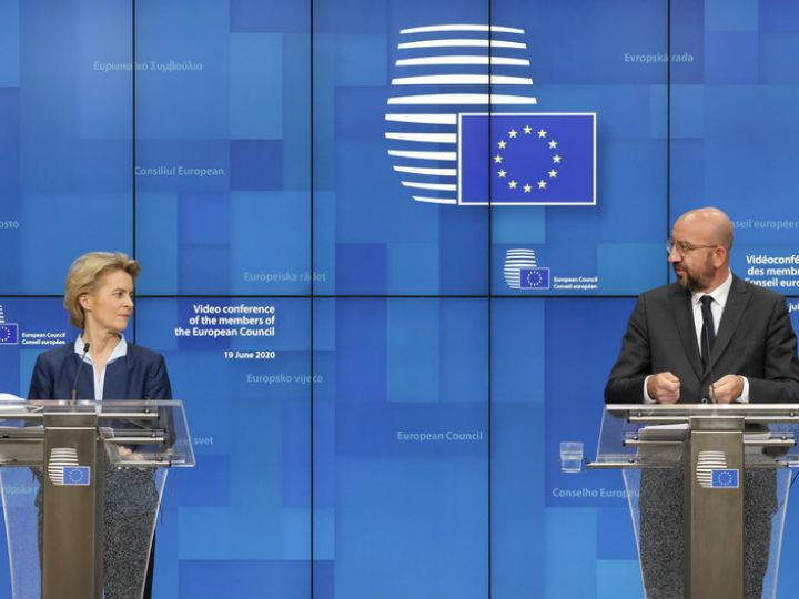 Member states are at odds on many points. They not only haggled over how the money of the recovery fund was parcelled out, there were also differences on the size of the recovery fund, the balance between grants and loans, the size of the MFF and the fate of so-called rebates that some counties get on their contributions.