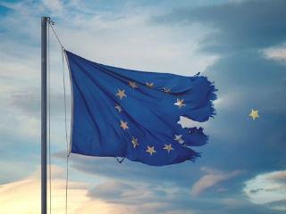 The refugee crisis goes on; eastern European countries, especially Poland and Hungary (but they are not alone) persist in not taking their share. This leaves Italy, with its weak economy, and Greece, emaciated by EU politics on their own to find a solution for the inhuman situation. Meanwhile the Commission is powerless, and the Council divided.