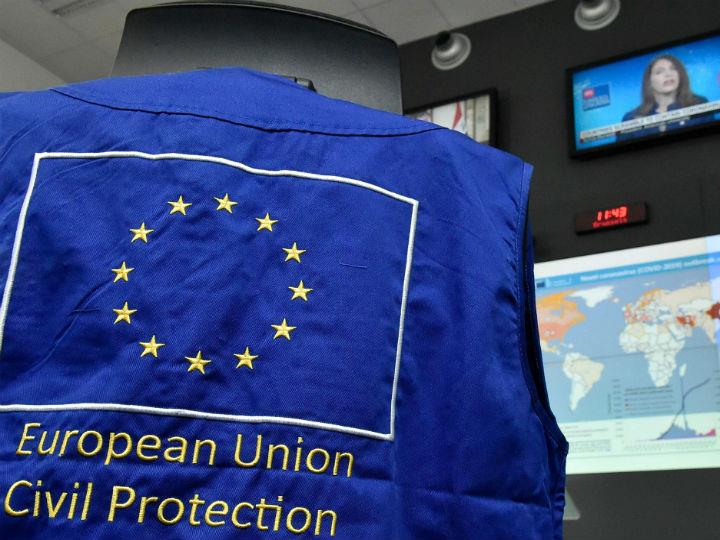 As nation states around the world vie with each other to protect their own citizens first, have they instead eroded public confidence in their authority and perspicacity?