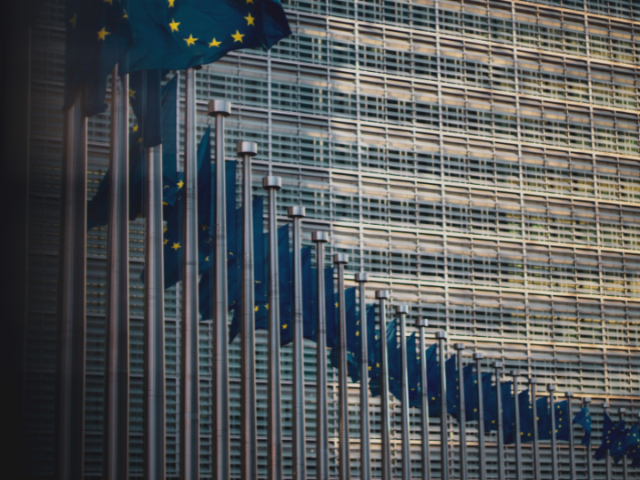 In the digital sector, CEF will support the development of projects of common interest on safe and secure very high capacity digital networks and 5G systems, as well as the digitalisation of transport and energy networks.