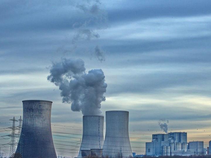 Is continued investment in fossil fuels leading us towards another financial as well as ecological catastrophe?