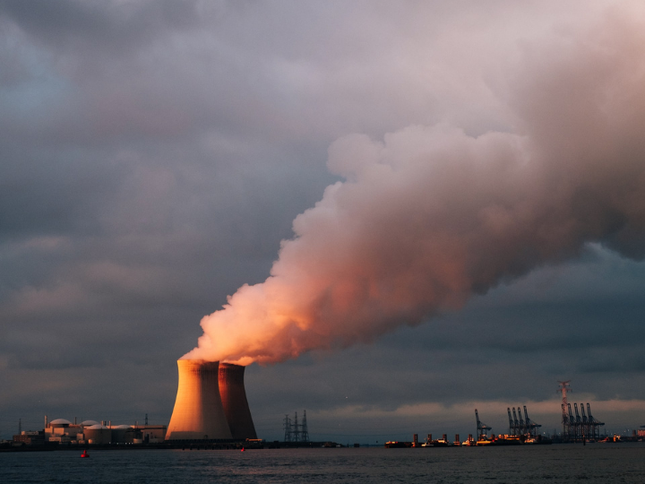 "The deadline has been postponed by a week and the reason is basically to give a bit more time to the platform to provide its views," European Commission Chief Spokesperson Eric Mamer told a news briefing on Monday (10 January).