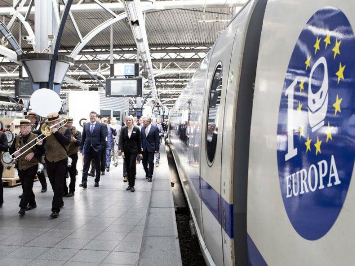 Every EU member apart from island nations Cyprus and Malta, as well as rotating Council presidency holder Croatia, signed up to the pledge ahead of the transport council meeting that kicks off later on Thursday (4 June).