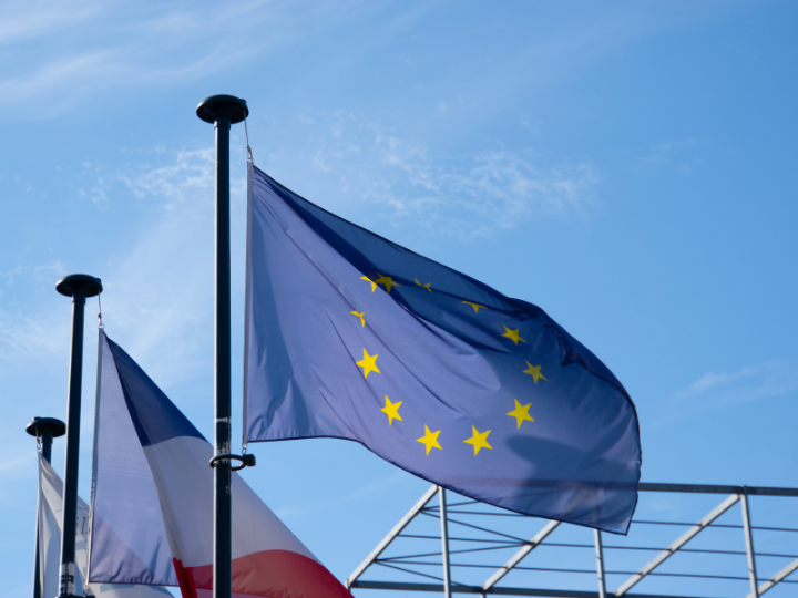 EU country leaders met in Brussels for a summit to discuss several issues, including soaring energy prices, but some member states – notably Poland – pushed the EU to curb volatile prices in the carbon market by limiting speculative activity.