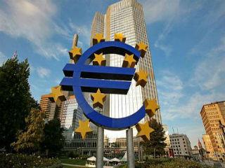 Will the European Central Bank (ECB) announce on January 22 that it will start buying large volumes of Eurozone government bonds to further push down interest rates in the eurozone? 