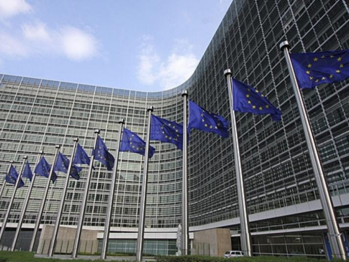 SURE is a crucial element of the EU’s comprehensive strategy to protect citizens and mitigate the severely negative socio-economic consequences of the COVID-19 pandemic.