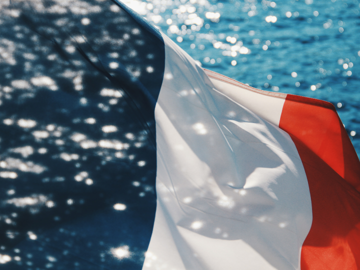 Now, President Emmanuel Macron’s government has decided to take the language war to court over the European Commission’s recent move to hire new officials using a selection process involving some tests that are only given in English.