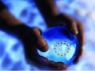 Efforts to resist the populists have been underwhelming and sometimes misguided. Some, such as Dutch Prime Minister Mark Rutte, have made the mistake of mimicking their message and approach. Others, such as French President Emmanuel Macron, have peddled largely hollow visions of hope, with mixed results. Then there were the poorly conceived efforts to connect the EU to the people, exemplified by the series of chaotic televised debates that have marked this year’s campaign for the European Commission presidency.