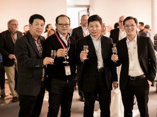 Mr. Kevin Tao, Vice President of Huawei Corporate Quality, Process & IT; Mr Vincent Pang, President of Huawei Western European Region; Mr Richard Yu, CEO of Huawei Consumer BG; Mr Richard Ren, President of Huawei Western Europe Consumer BG at the celebration ceremony.