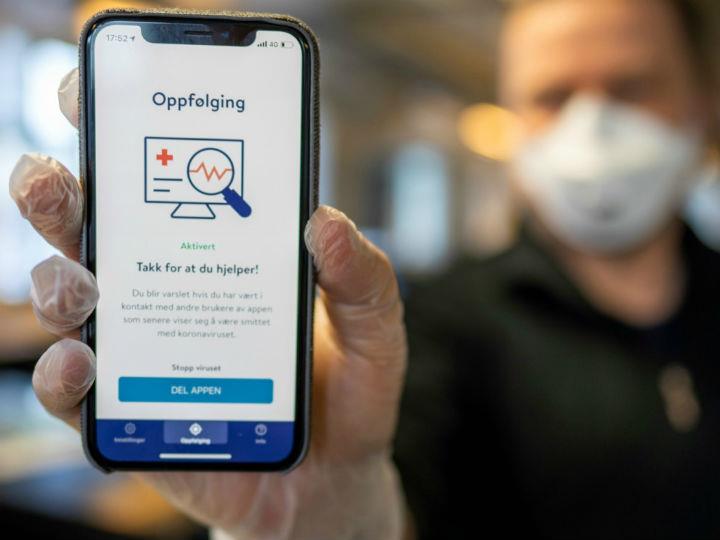 “As we approach the travel season, it is important to ensure that Europeans can use the app from their own country wherever they are travelling in the EU. Contact tracing apps can be useful to limit the spread of coronavirus, especially as part of national strategies to lift confinement measures.”
