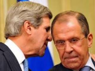 The US shows an increasing willingness to accommodate Russia. A White House spokesperson said that Russia’s idea to create a federal structure in Ukraine is not out of question if Ukraine agrees: ‘the Ukrainian government needs to be at the table to discuss’.