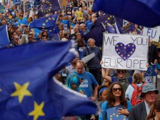 Many wonder whether this form of citizen deliberation will be a one-time, constituent opportunity or rather a more permanent exercise, often referred to as ‘mini-publics’ (or citizens’ assemblies). This would entail the participation of randomly selected and demographically representative citizens from various populations tasked with advising elected decision-makers. Given successful experiments in Canada and Australia, the EU would do well to consider how to integrate mini-publics into their decision-making process. A randomly selected group of lay EU citizens could meet in parallel to the EU legislative process and inform it by formulating a set of recommendations. This would have the merit of sparking a EU-wide public debate about the policies discussed, thus underpinning the legitimacy of the EU policy process.