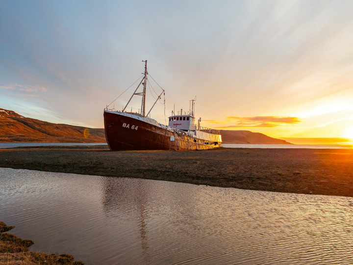 Retrofitted LNG tankers made to receive shipments of liquefied fossil gas (LNG) are expected to play a key role in getting rid of Russian gas, with multiple EU countries looking to acquire some.