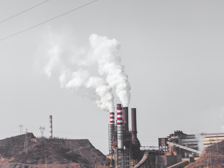 The study found a sharp rise in mentions of “climate”, “low-carbon” and “transition” in the annual reports of companies like Shell and BP, but concrete actions were rare.