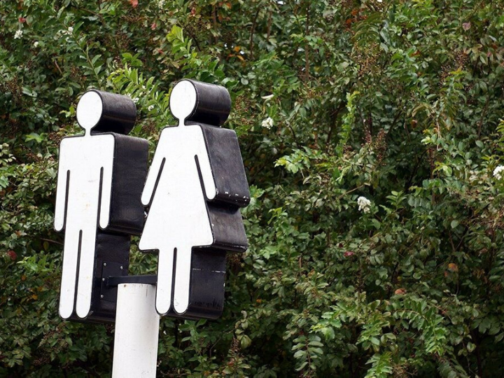 “Equal work deserves equal pay. And for equal pay, you need transparency. Women must know whether their employers treat them fairly. And when this is not the case, they must have the power to fight back and get what they deserve.”