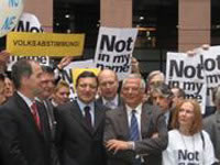 European Parliament strongly endorses Constitution