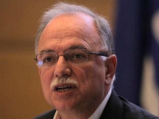 “If someone wants to make investments and create jobs he can do so through the structures of the European economy. With offshore companies one hides black money, launders money or avoids tax evasion. The political problem remains because what is legitimate is not moral and I think that the competent authorities must do all the necessary checks on the so-called Mareva-Gate,” the Syriza MEP pointed out.