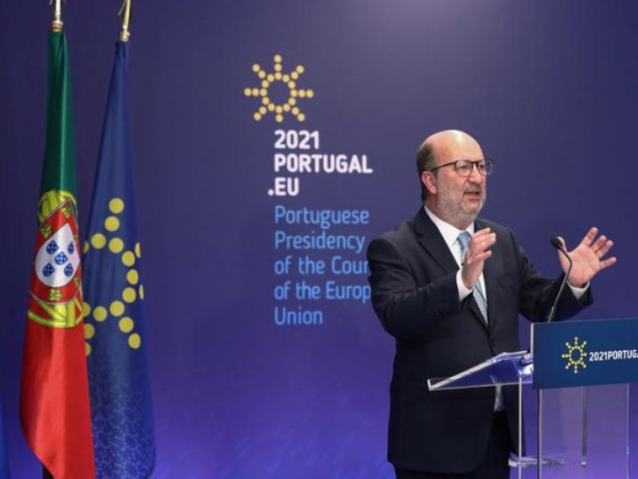 The COVID-19 pandemic highlighted the need to “redesign” the economic development of the EU, which recently committed itself to becoming the first climate-neutral continent by 2050, said Costa who was addressing the opening session of a high-level conference ‘Climate Change – New Economic Models‘.