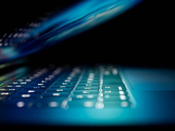 "The digital age opens up great opportunities for businesses, consumers and citizens. Platforms can help people to find new jobs and explore new business ideas."