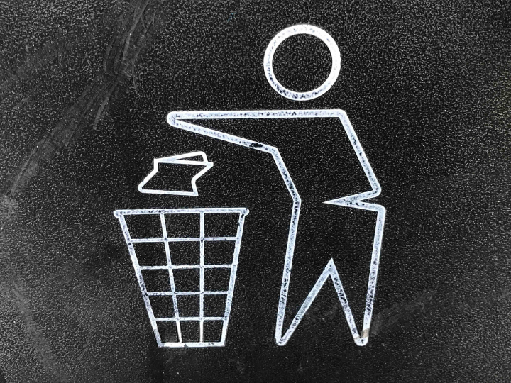 Making so-called “flexible packaging” recyclable is a momentous challenge for the industry because of the cumulated costs involved in the collection, sorting and recycling of these products.