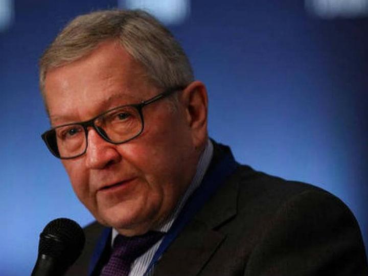 Eurogroup President, Mario Centeno, said that “despite all the uncertainty looking, we remain positive about the euro area economy, which is still growing, albeit at a slower pace.”